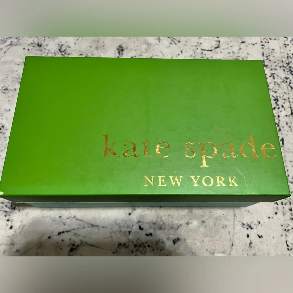 NEW Kate Spade New York Deep Russet Dale Pump with Kitten Heel - Size 9.5